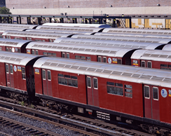 第二種貨物利用運送事業(許可制)